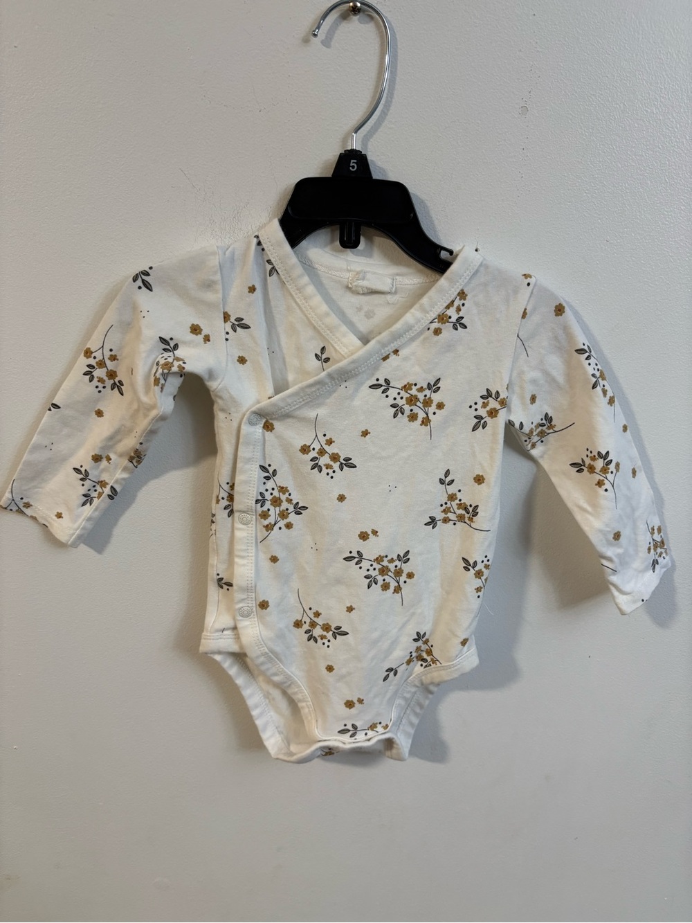 Petit Lem White Long-Sleeve Wrap Onesie with Mustard Floral Print 9 months